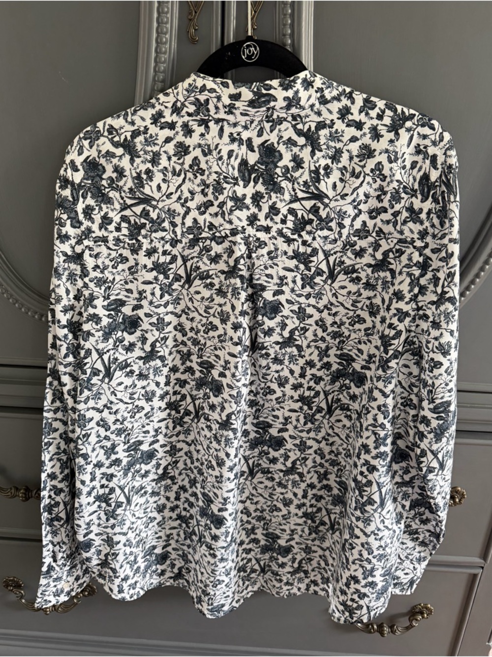 Lucky Brand White Blouse with Navy Floral Print - Picture 3 of 3